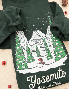 Winter Yosemite National Park Unisex Sweatshirt | FOREST GREEN